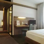 城市宫殿酒店 4*