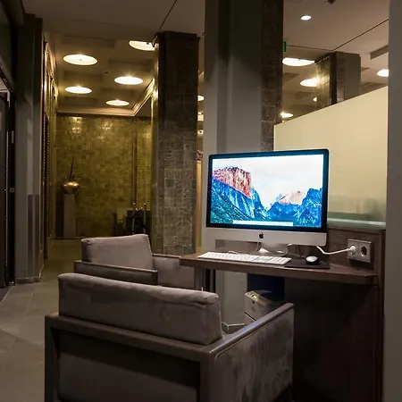 فندق ستادت باليه 4*