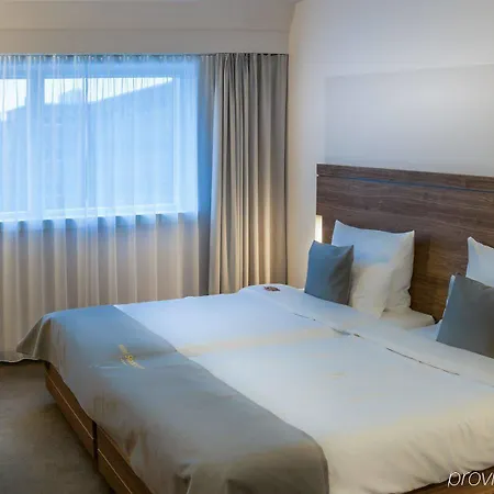 فندق ستادت باليه 4*