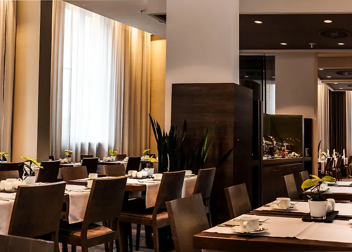 Hotel Stadtpalais 4*